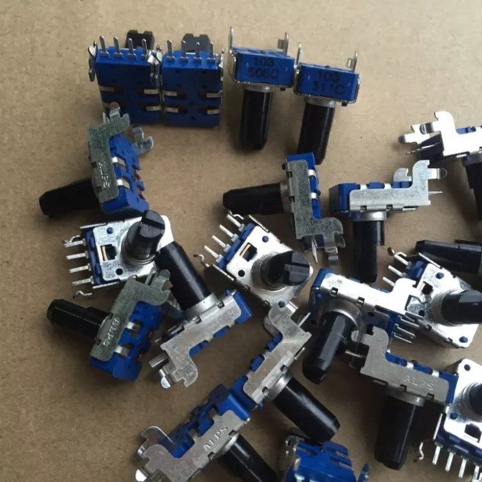 Potensio Pitch Bend Keyboard Yamaha Original Psr 910 950 970 975