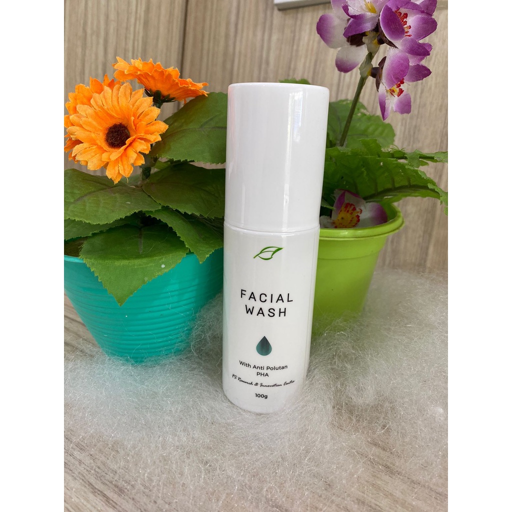 NAAVAGREEN FACIAL WASH