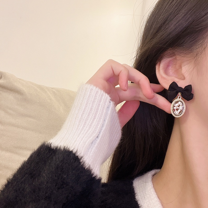 Anting Bow Drop Mewah Anting Tusuk Beige Hitam Mutiara Kristal Earring Untuk Aksesoris Perhiasan Wanita