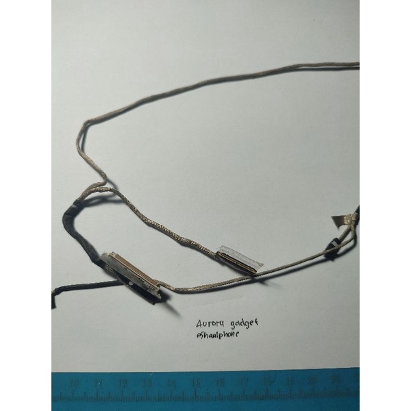 flexible layar LCD acer travelmate b117