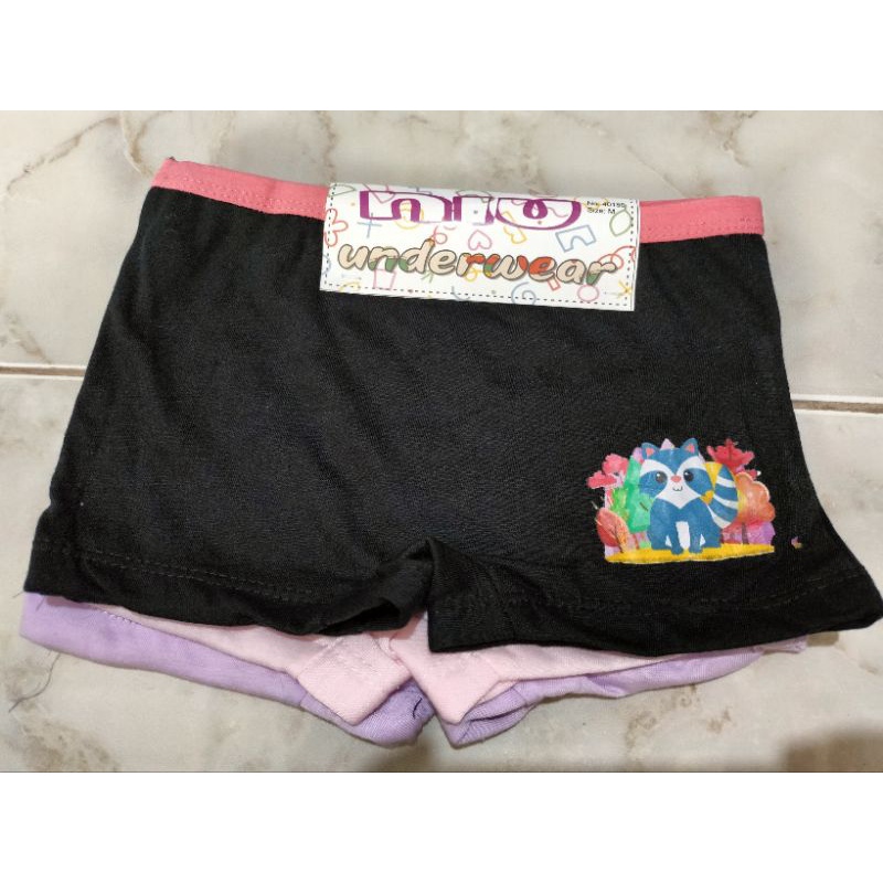 (Harga 1 Paket isi 3 pcs) CELANA DALAM ANAK ( BOXER ) Bahan : COTTON