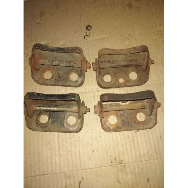 Engsel jok Honda C70 C700 C800 C86 original 2nd