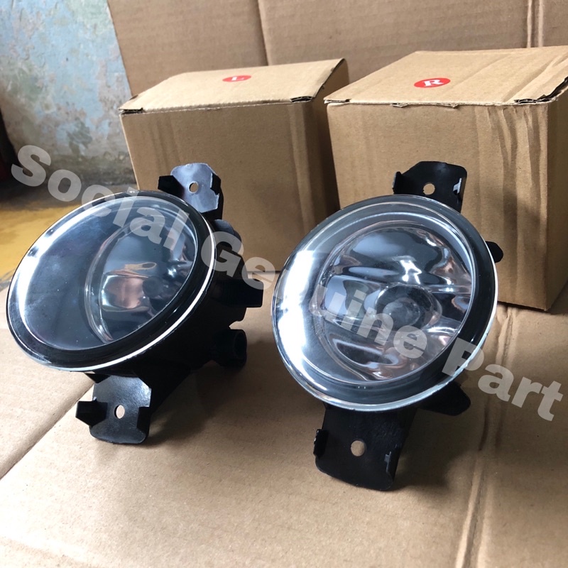 Foglamp lampu kabut Nissan Grand livina March Juke Evalia original