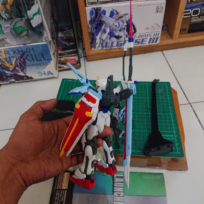mg sword strike gundam bandai