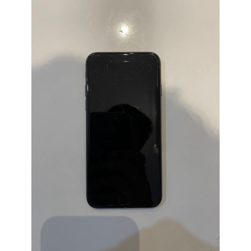 Iphone 8. 64Gb mati total, bisa dipakai kanibal