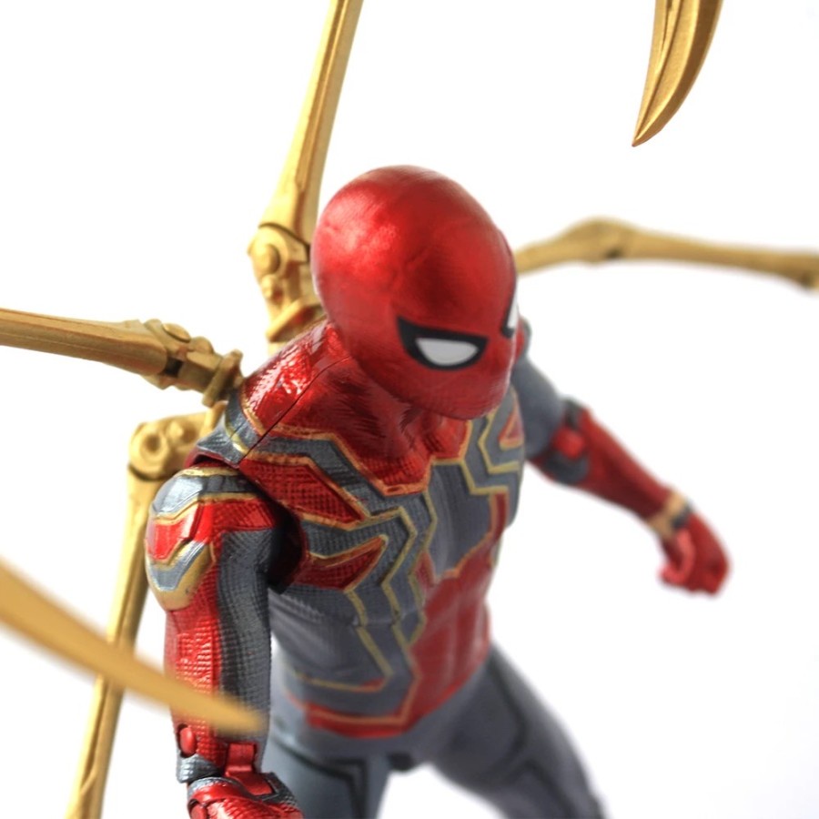 Action Figure Mainan Iron Spiderman Avengers Infinity War Action The Amazing Spiderman