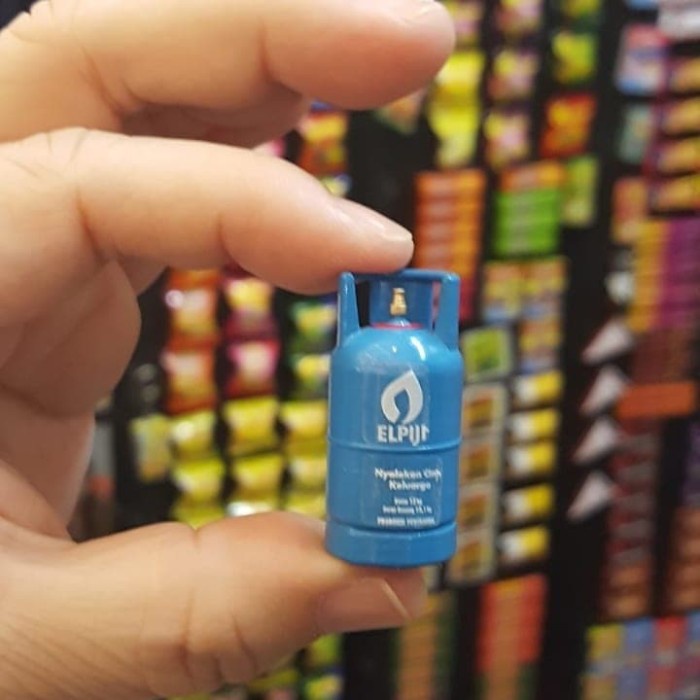 Miniatur tabung gas Elpiji 12kg Biru 1/18