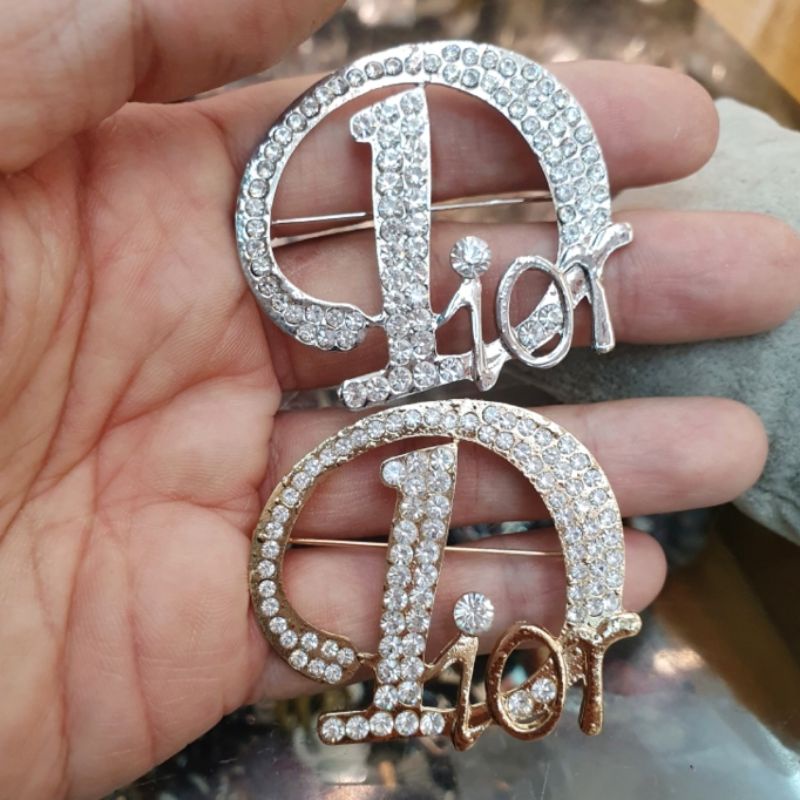Bros import Bros D10r cantik untuk hiasan baju di dada kualitas Import Peniti Baju Import swarovsky bros Premium fashion import bahan Bagus B02