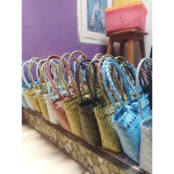 TAS ANYAMAN MINI XXS TALI PANJANG ADA CANTOLANNYA/TAS SOUVENIR/TAS HAMPERS