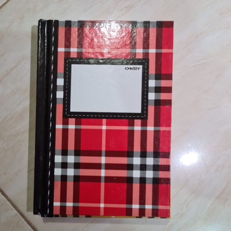 

Buku Okey sampul tebal ukuran kecil