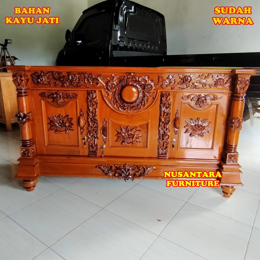 Meja TV Ukir Klasik Kayu Jati Rak TV Minimalis Ukuran 150 cm