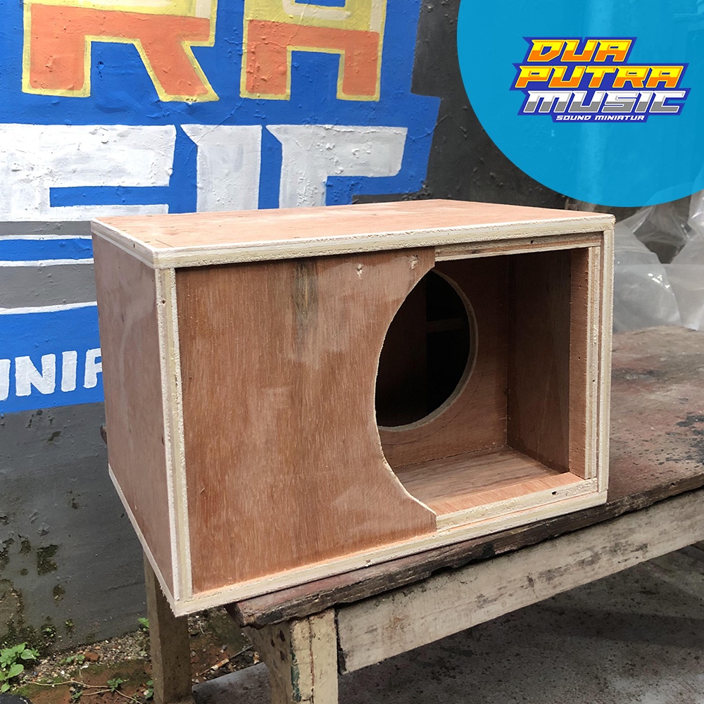 Box Cobre Brewog 6 inc