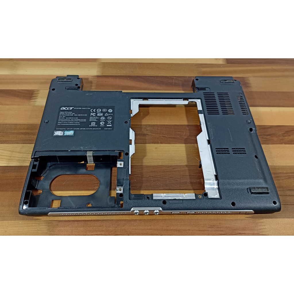 Casing Bawah Bottom case Laptop Acer Aspire 5570 5570Z 5580