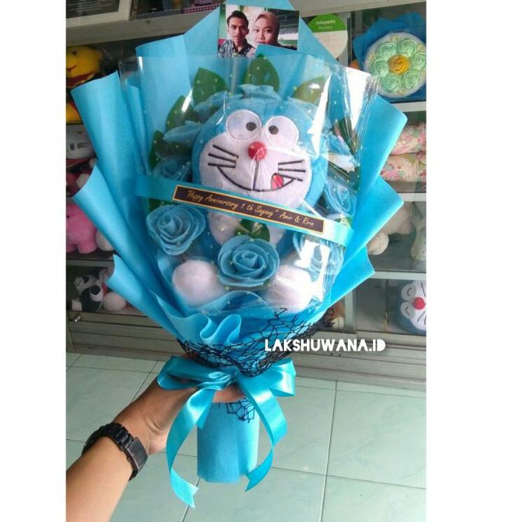 Obral Hemat Buket Doraemon / Boneka Doraemon / Buket Boneka Doraemon Wisuda