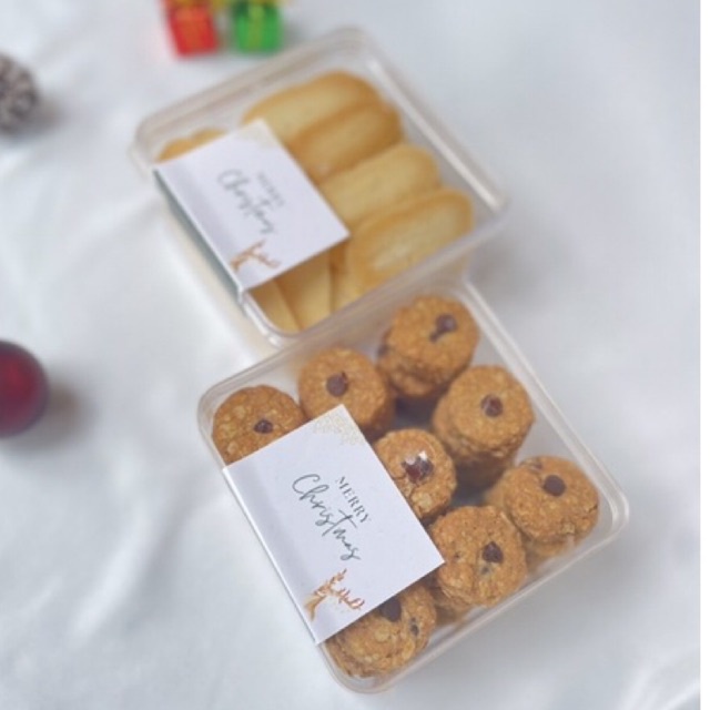 

CHRISTMAS HAMPERS BINGKISAN NATAL LEBARAN KUE KERING COOKIES