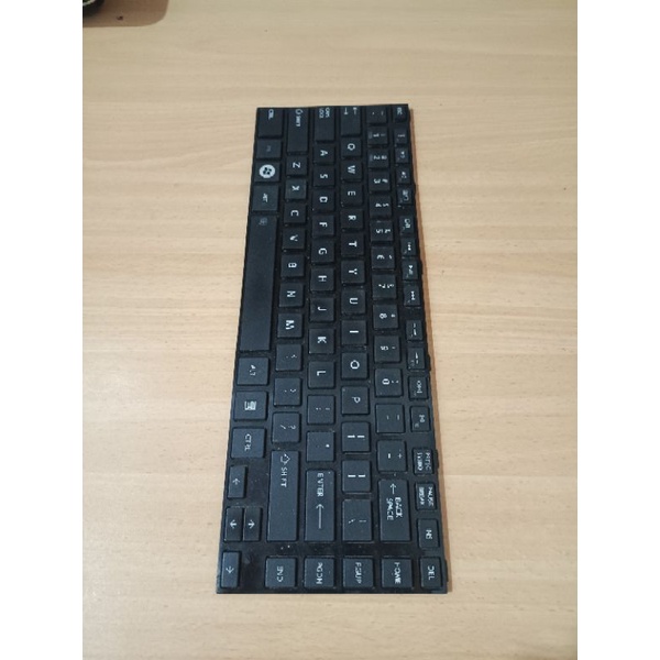 Keyboard Laptop Toshiba C800 C800D C840 C840D L840 L840D