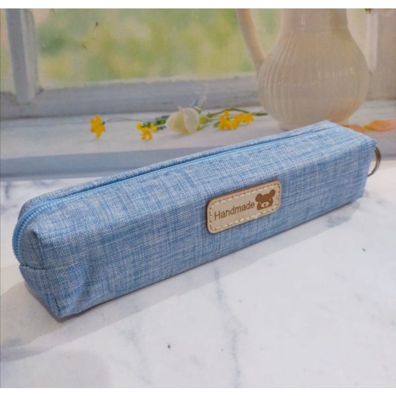 

Tempat pensil lucu.Tempat pensil kekinian.