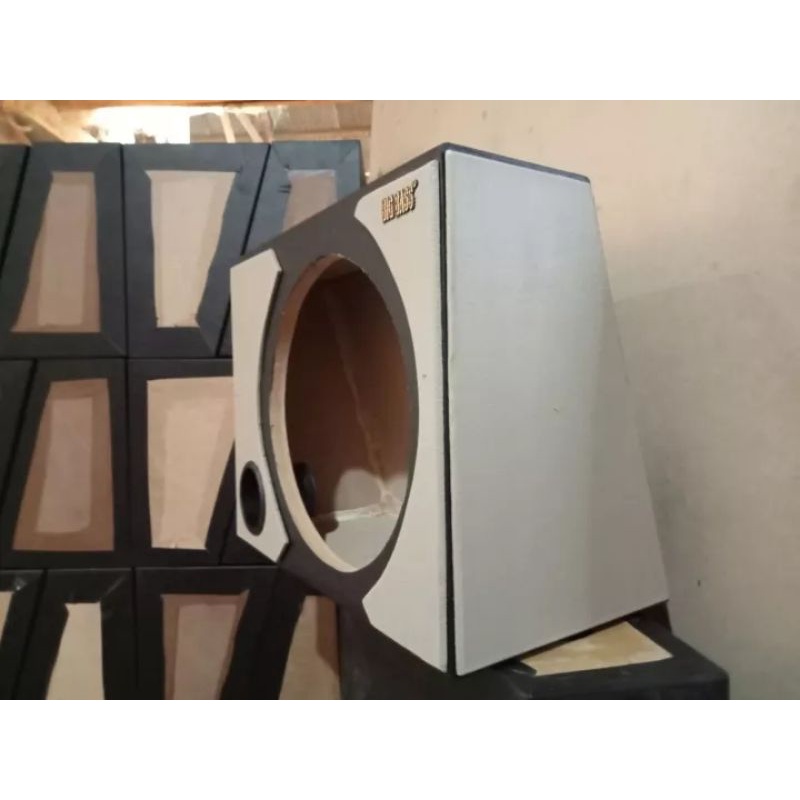 BOX SUBWOOFER 12 inch AVANZA