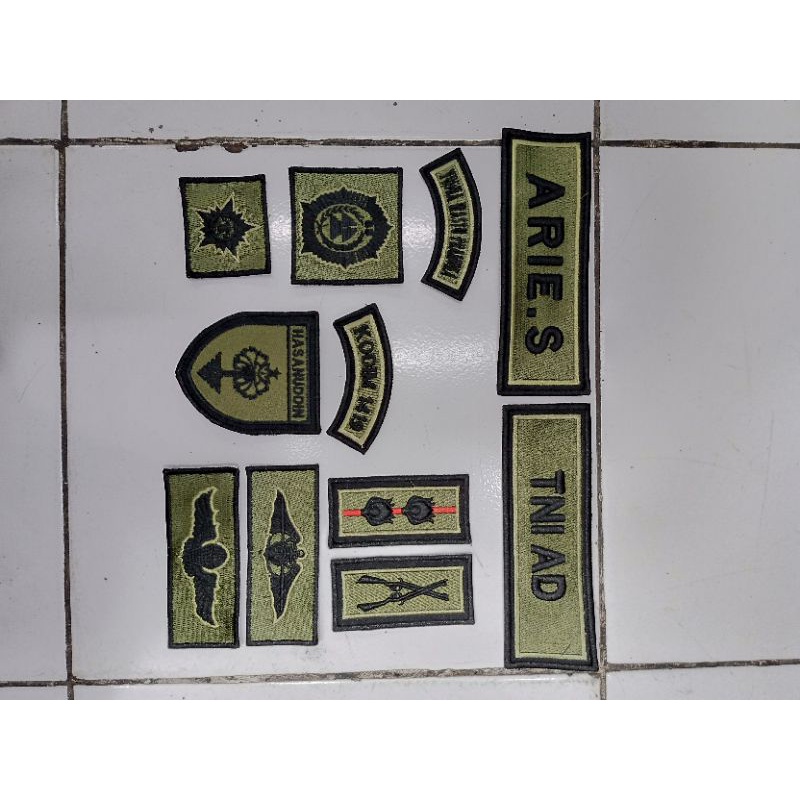 Satu set bordir TNI AD terbaru costum