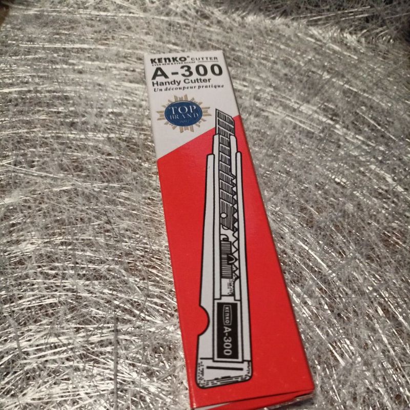 

Cutter / Cutter kenko A-300 / pisau cutter