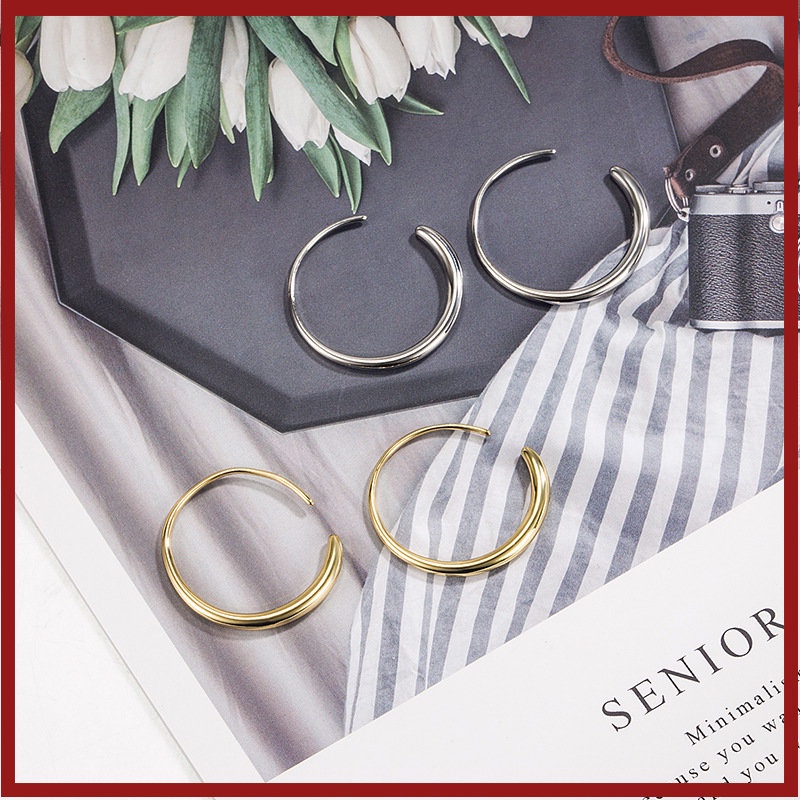 Anting Garis Glossy Anting Ring Bulat Simple C Word Ear Hook U1179