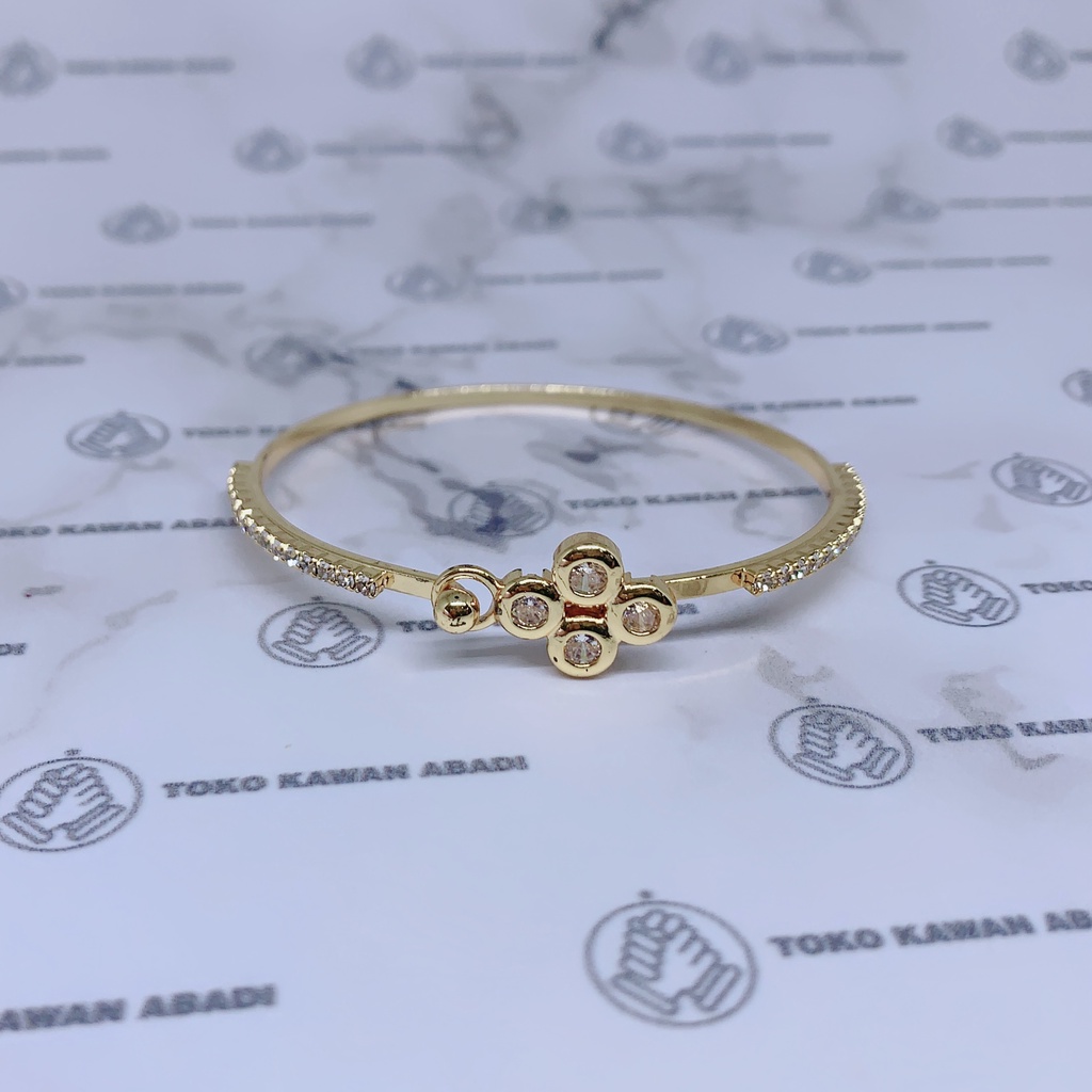 Xuping Gold Gelang Tangan Model Bangkok Permata Garis Perhiasan Wanita *41