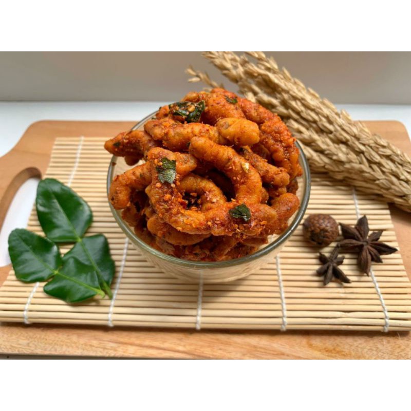 

JayJan Usus Sehot Pedas 100Gram, Usus Pedas Daun Jeruk, Usus Bumbu Daun Jeruk, Jajanan Kekinian