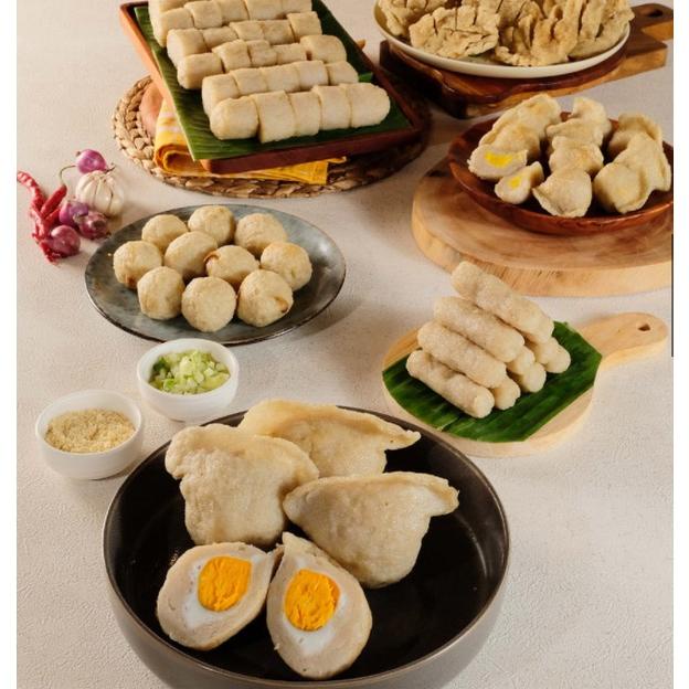 

[BAYAR DITEMPAT] PEMPEK PALEMBANG ASLI PAKET MONPERA EMPEK EMPEK FROZEN