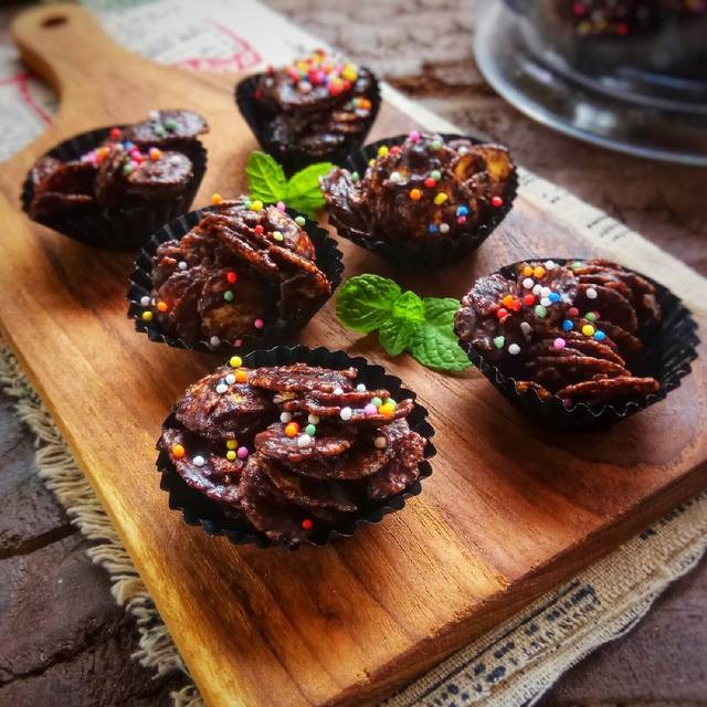 

Hampers Cookies Cornflakes Coklat Natal Lebaran Murah Meriah