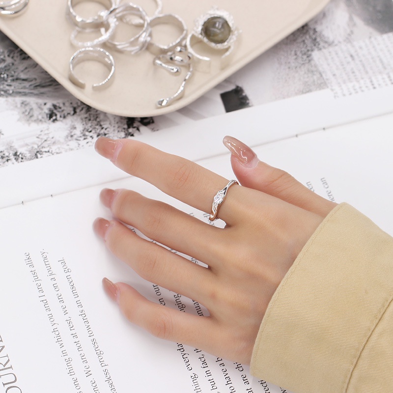 Cincin Terbuka Bentuk Tidak Teratur Hias Zircon Gaya Korea Untuk Wanita Perhiasan HELLO GIRL
