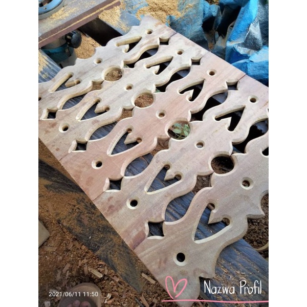 Pagar Ukir Ukuran 40cm Bahan Ulin