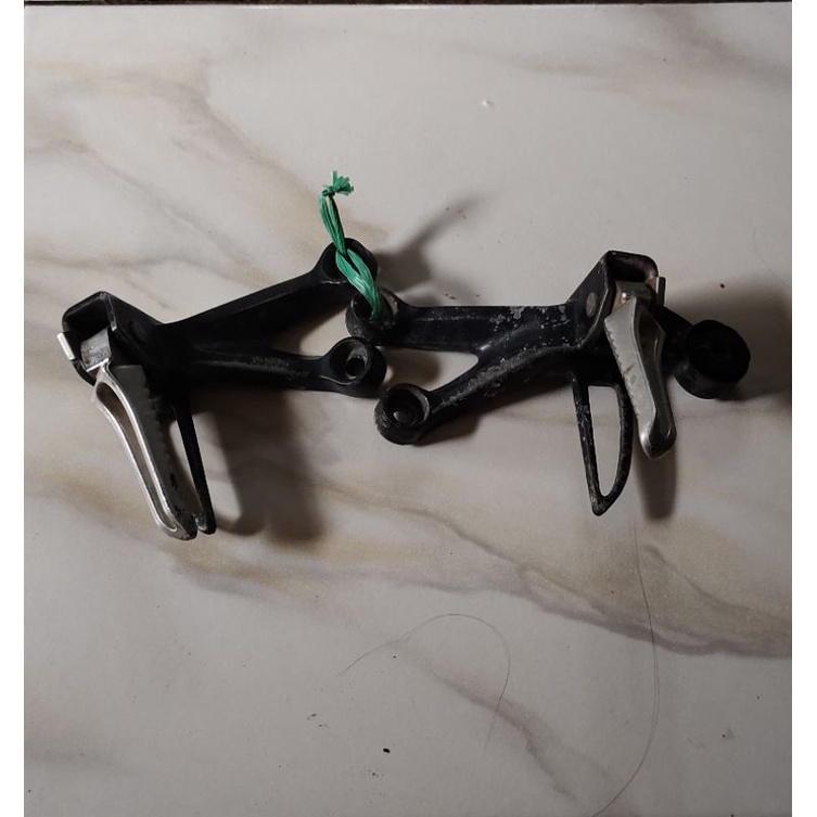 Footstep postep Step Belakang Suzuki Satria Fu ORIGINAL SECOND