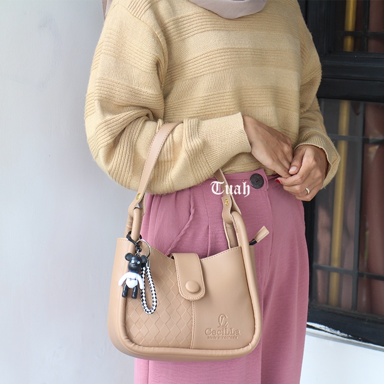 TUAH SLIMBAGS NEW ARRIVAL/ SHOULDER BAG CeciLLa Premium Dua Tali Series High quality MX -58 / Tas Selempang &amp; Bahu Wanita / Tas Kerja / Tas Pesta/ Tas Wanita Terbaru Kekinian &amp; Terlaris