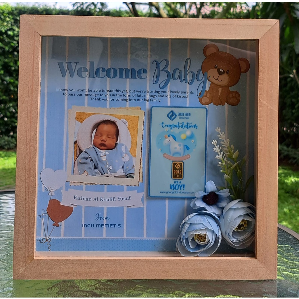 Frame 3D Logam Mulia uk 20x20/ Custom Frame/ Hampers/ Gift Box