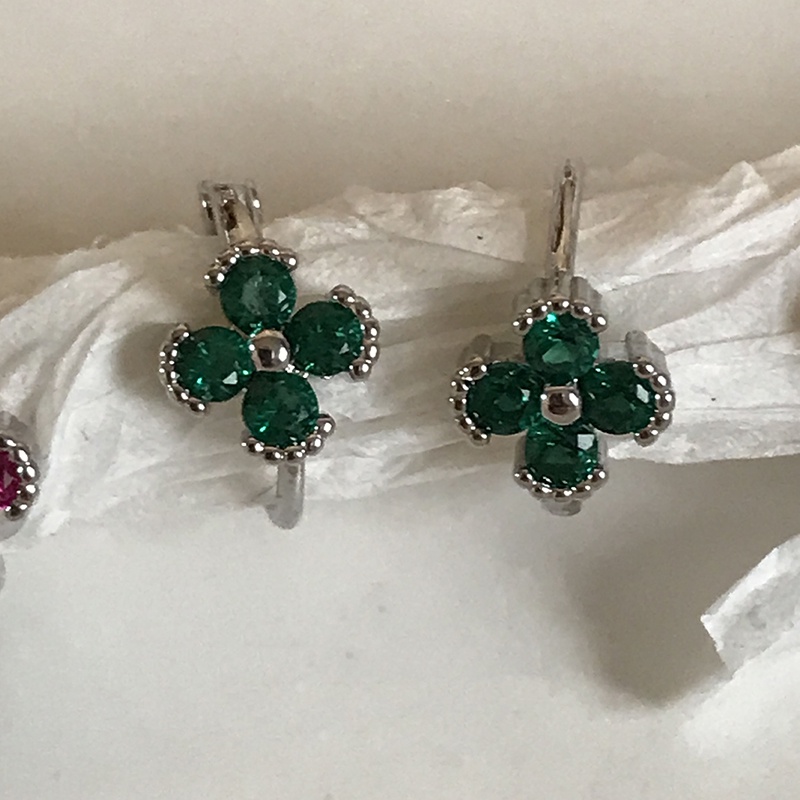 2023anting Hoop Bunga Zircon Warna Baru Korea Untuk Wanita HELLOGIRLJEWELRY