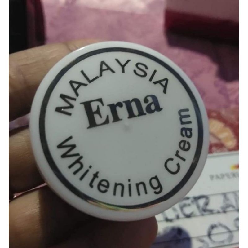 Aschosme  Cream Ernaa  ~ Bibit erna