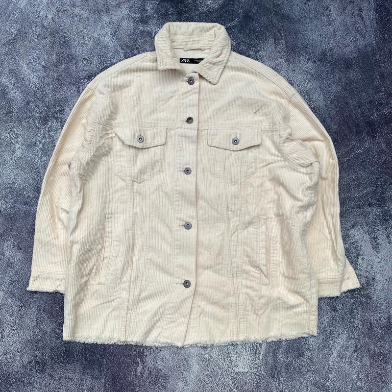link jaket corduroy zara