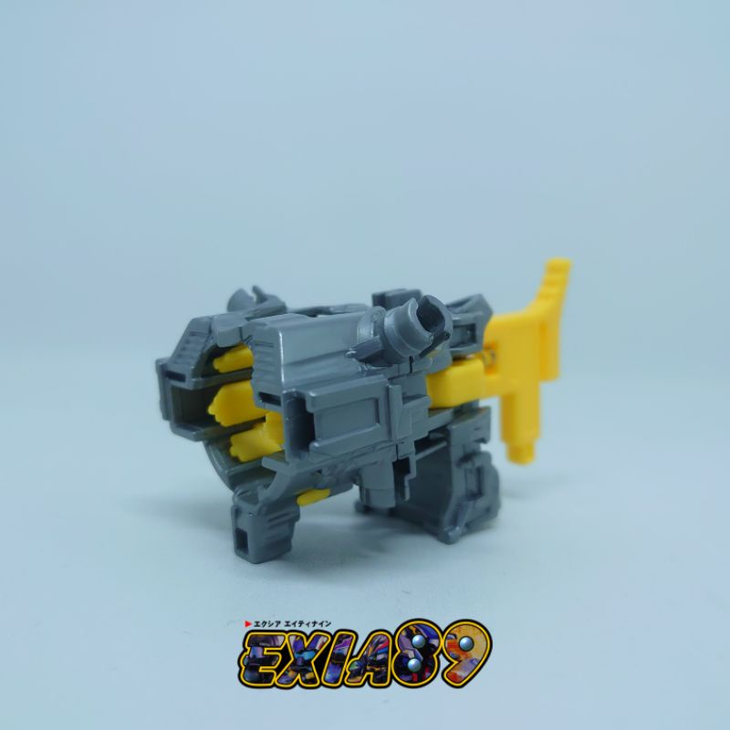 Cross Fight B Daman CB00 - Round Core Takaratomy
