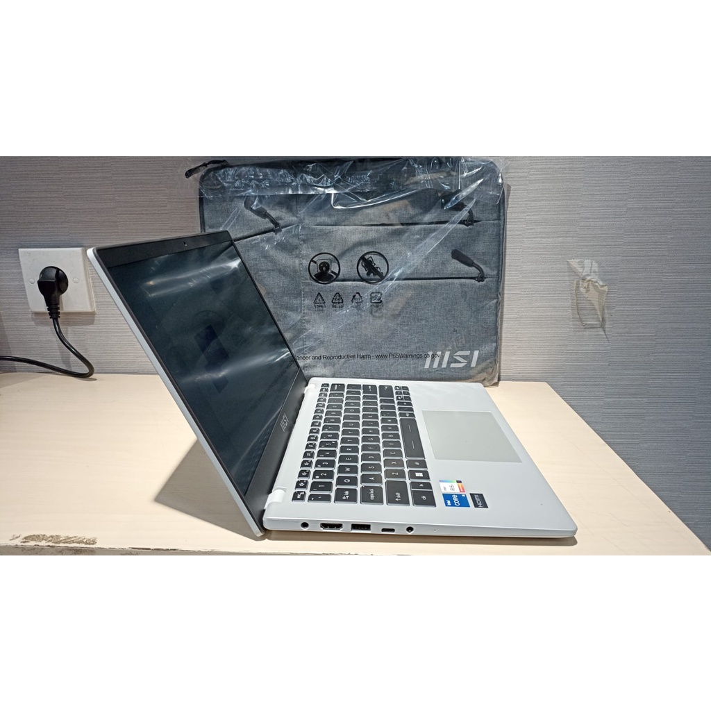 Laptop Murah MSI Modern 14 Intel Core I5 1155G7 8GB 512GB SSD 14 FHD IPS Windows 11 Home Terlaris