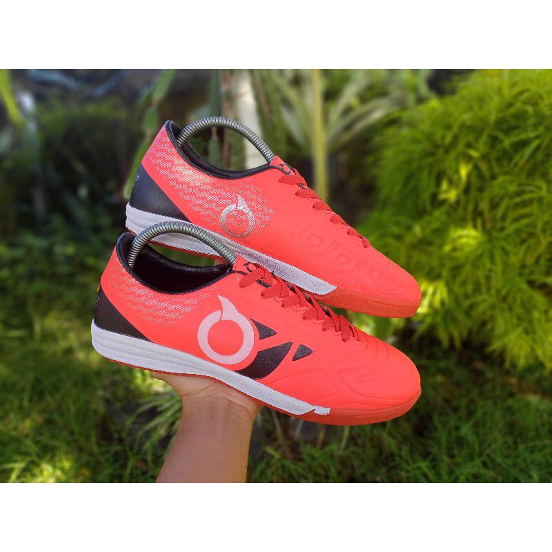 SEPATU FUTSAL ORTUSEIGHT BBS TERLARISS