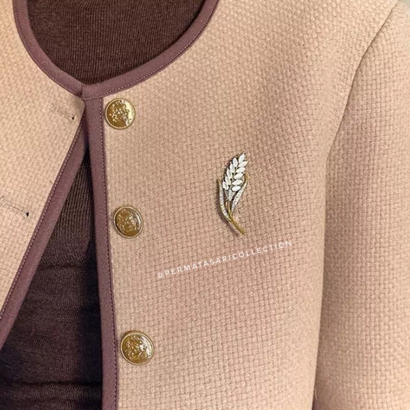 Bros Tuspin Bahu Bross Pundak Broos Dada Samping Import Korea Mewah Besar Aksesoris Jilbab Hijab Kerudung Wanita Muslim Muslimah Rosegold Small Brooch Motif Cantik Luxe Pearls Bunga Pita Mutiara Kaca Cat Eye 1