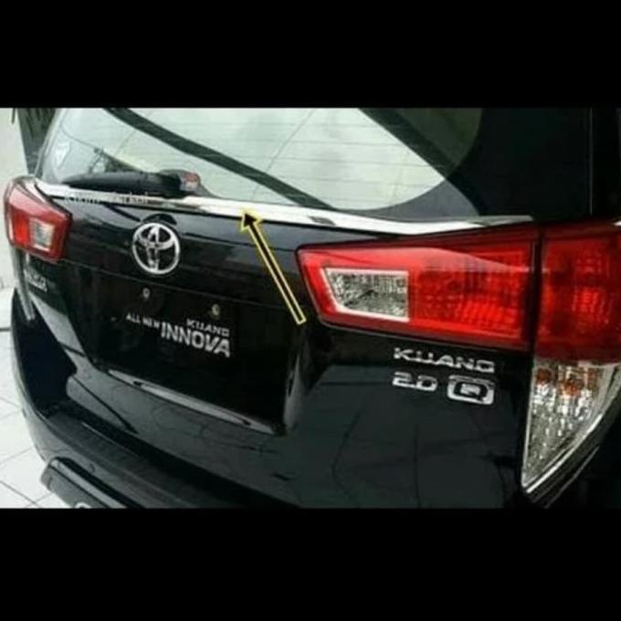 List lis pintu kaca belakang chrome All New Innova Reborn 2016-2021