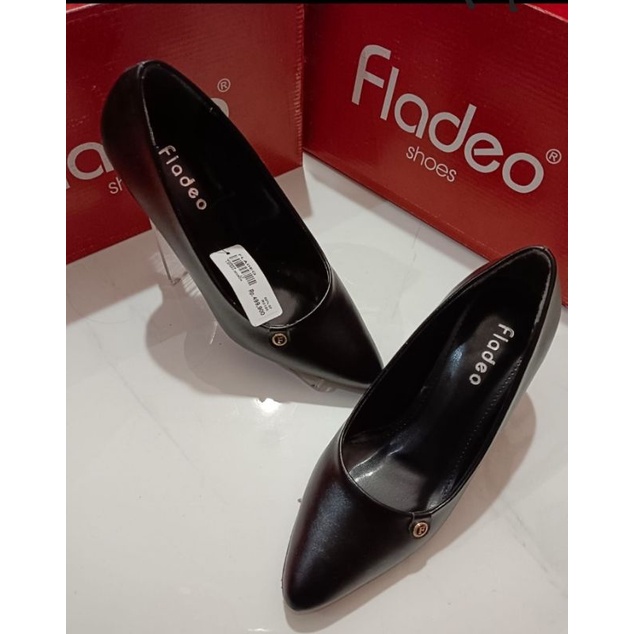 Sandal wedges selop wanita merk fladeo (LSF444-1EDBCK)