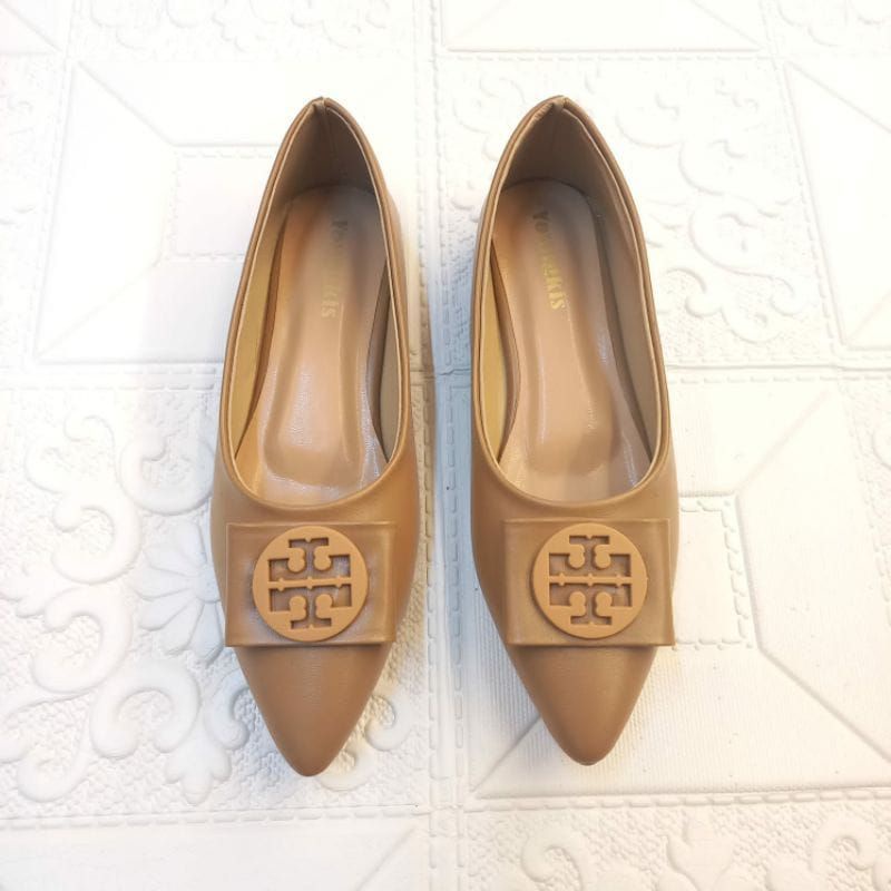 Pansus Cantik Wanita kantor KK02