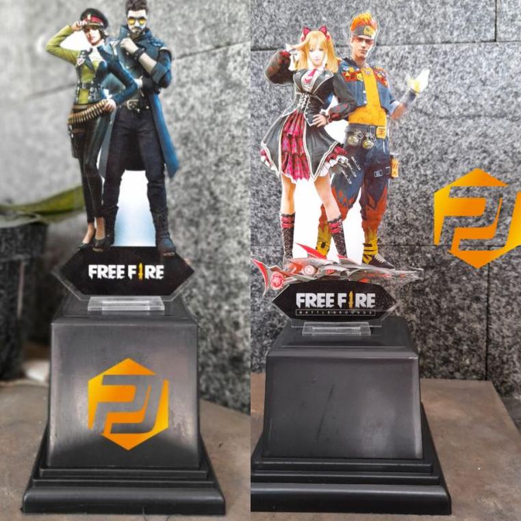 べ PIALA AKRILIK FREE FIRE ↯