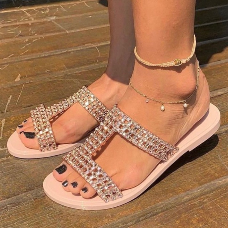 Melissa Glowing Slide Ad