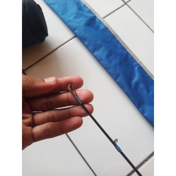 pirates strike blood sword