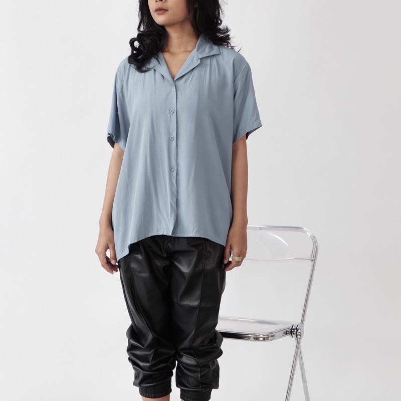 Gaia Shirt Kemeja Polos Wanita - Dust Blue