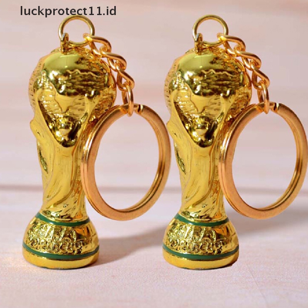 /Fashion Hot// Fashion// Perlengkapan Fans Bola Piala Dunia Gantungan Kunci Piala Gantungan Kunci Souvenir Sepak Bola&lt;Unk&gt;&lt;Unk&gt;.