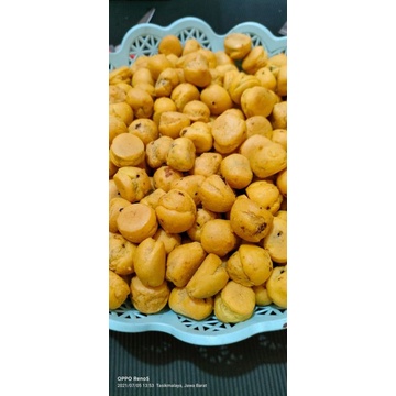 

kue soes coklat 250 grm